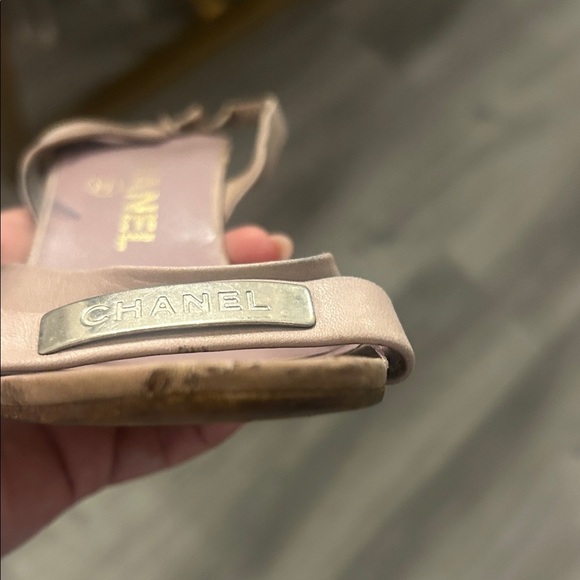CHANEL VINTAGE Women's Beige Strappy Sandals Sz 36 - Picture 8 of 9